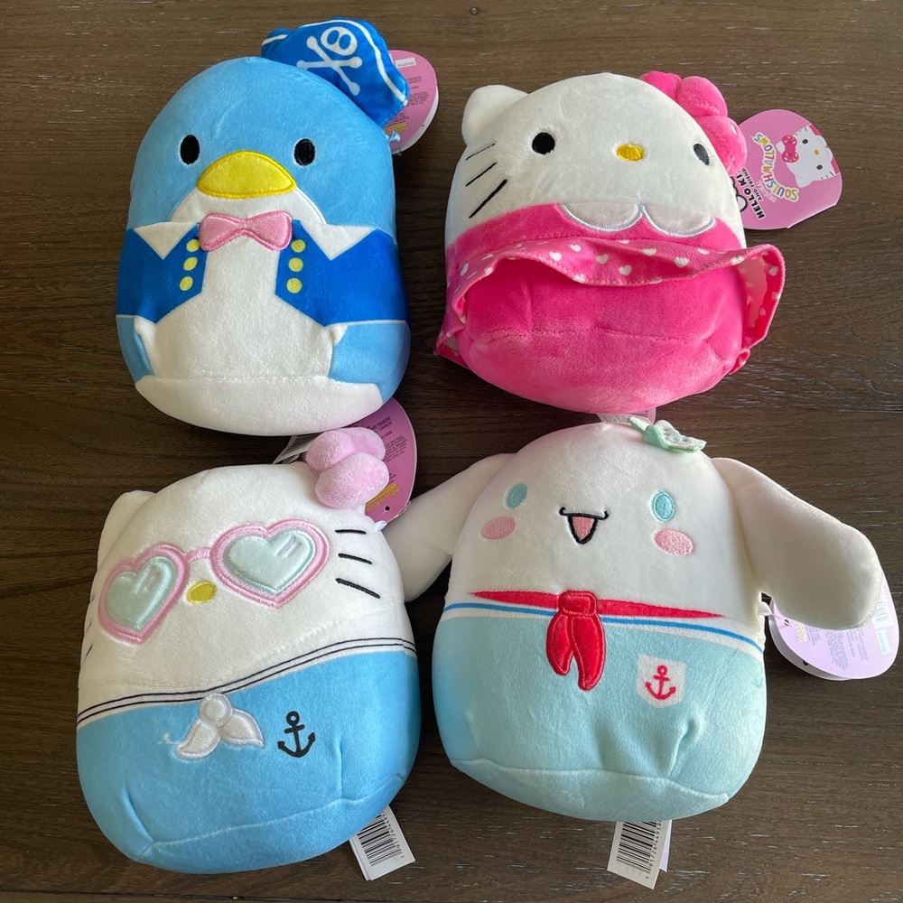 Squishmallow Sanrio sailor hello kitty bundle